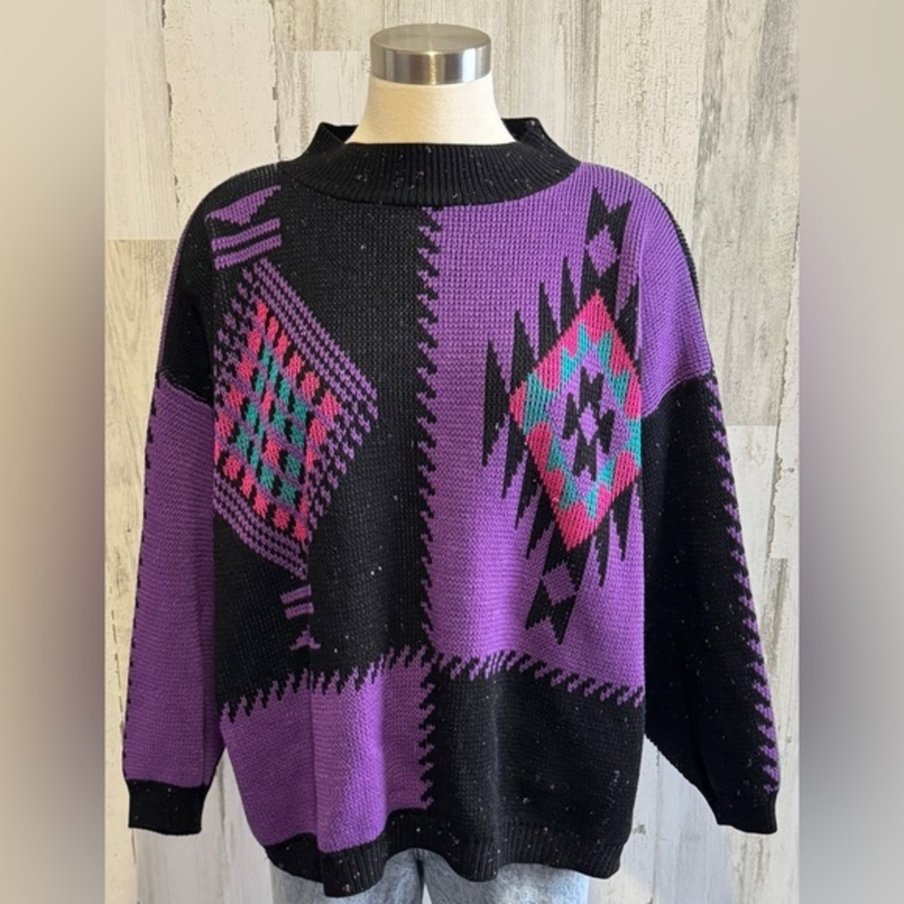 Vintage Southwestern Geometric Sweater One Size Fits Most
Aztec 80s 90s - Picture 6 of 6